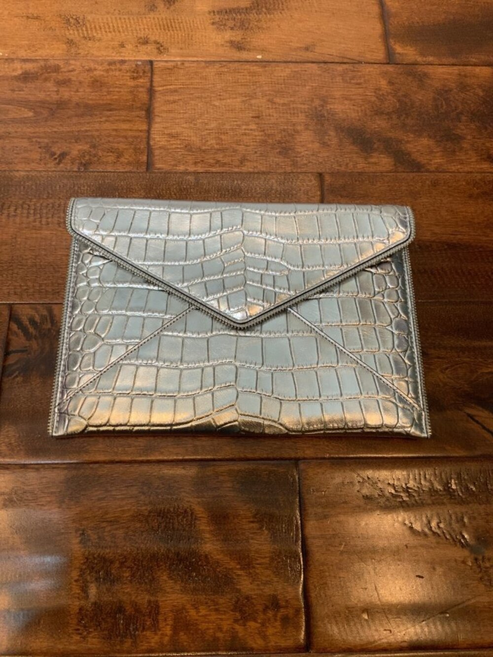 Rebecca Minkoff Silver Alligator Embossed Leather Leo Clutch NWT $148